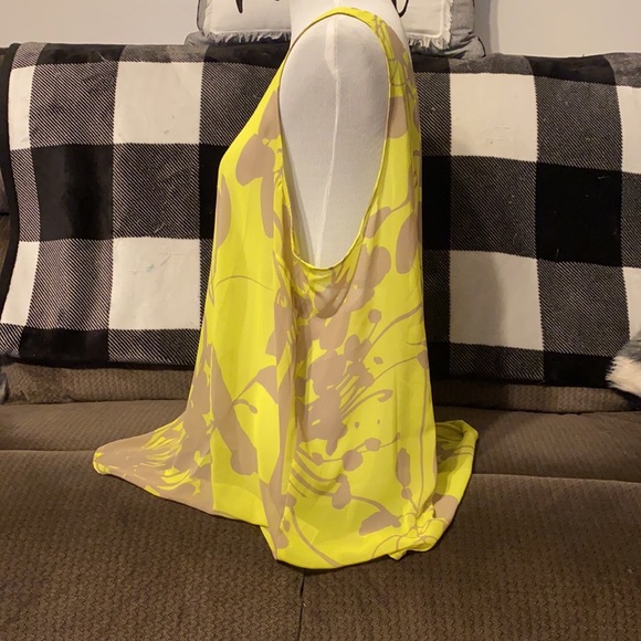 XXL - Picture 3 of 4